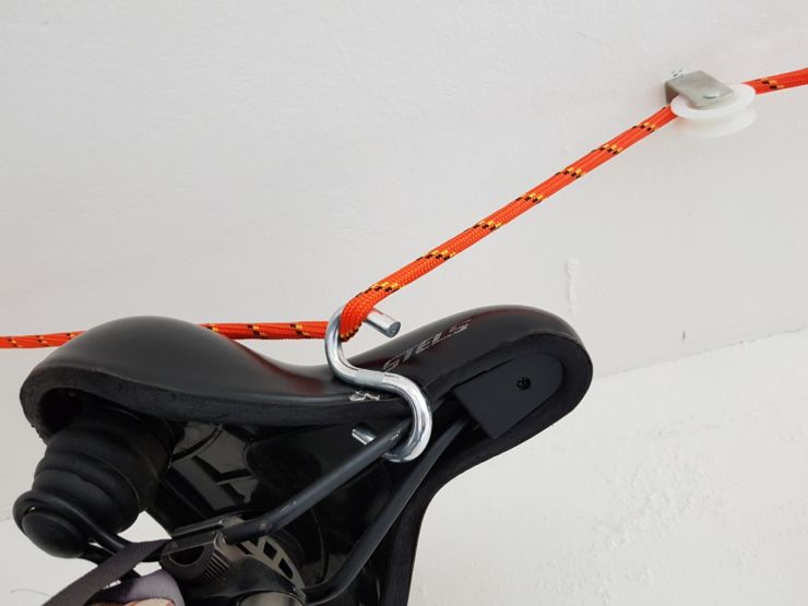 байк потолок