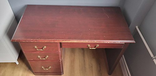 Как и чем покрасить старый стол