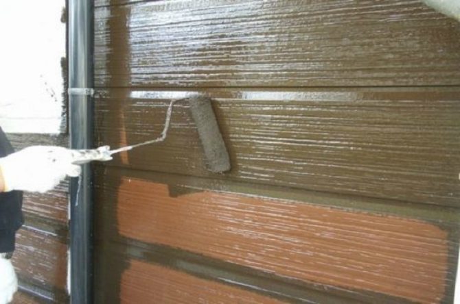 Как и чем правильно покрасить вагонку