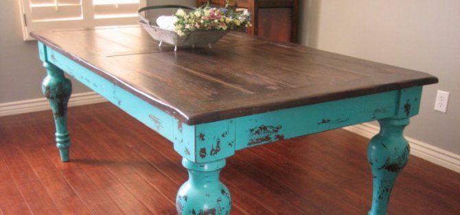Как обновить и покрасить стол