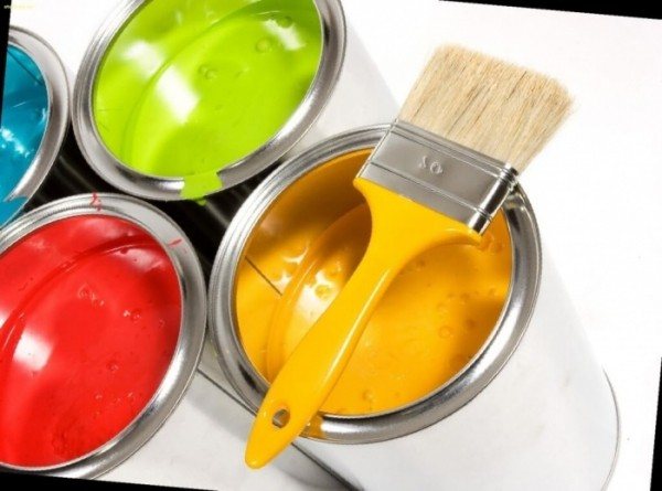 Какой краской можно красить бумажные обои