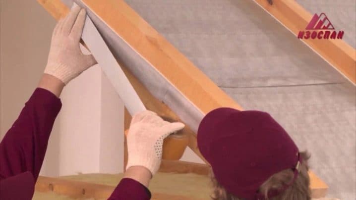 Какой стороной класть ветрозащиту к утеплителю