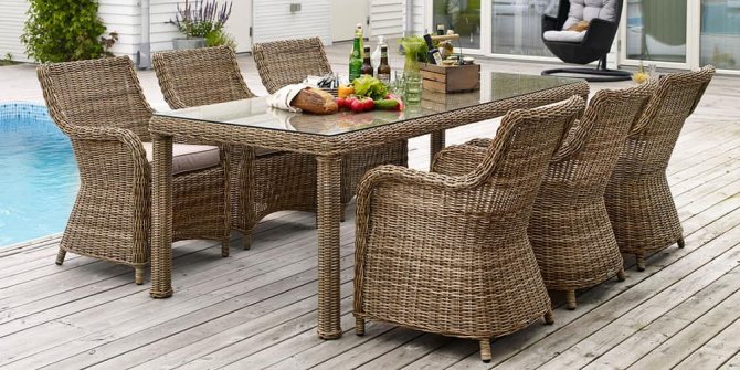 Мебель из натурального ротанга традиционно считается лучшим выбором с точки зрения комфорта и уюта