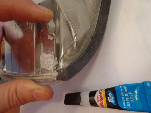 Супер клей и сода