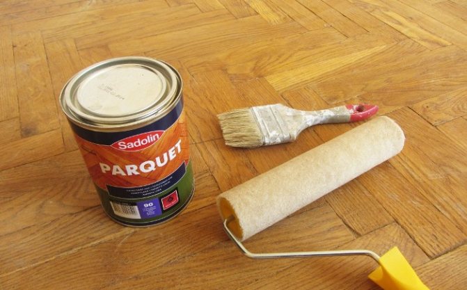 Выбор лака следует осуществлять из его характеристик и из типа помещения