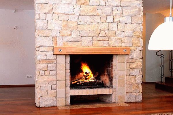 Отделка камина декоративным камнем Отделка камина декоративным камнем