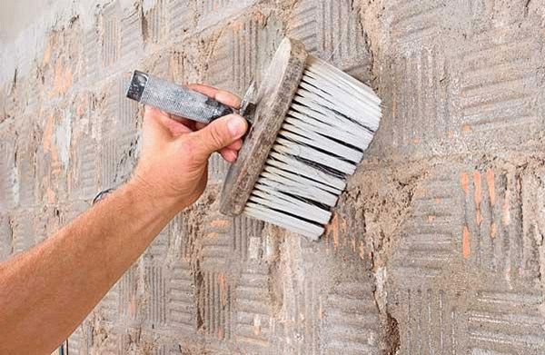 Подготовительные работы Подготовительные работы включают в себя удаление старого покрытия, крепежей, различных загрязнений