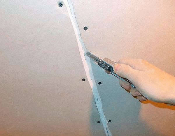 Зарезка кромок стыков гипсокартона Зарезка кромок стыков гипсокартона