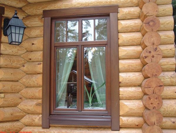 Обналичка деревянного дома Наличники не только облагораживают внешний вид деревянного дома, но также выполняют и множество других важных функций