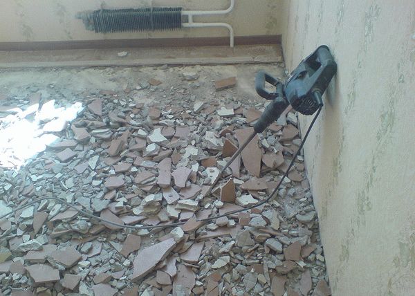 Демонтаж пола Демонтаж пола до бетонного основания