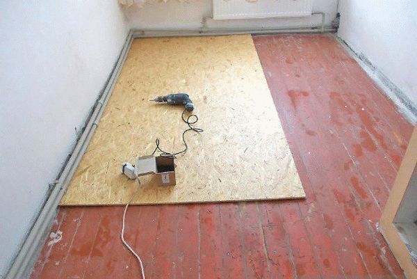 Выравнивание деревянного пола плитами ОСБ Выравнивание деревянного пола плитами ОСБ