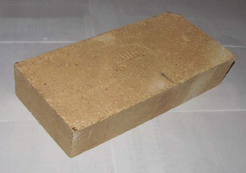 Шамотный кирпич Шамотный кирпич должен иметь маркировку в виде буквы "Ш"