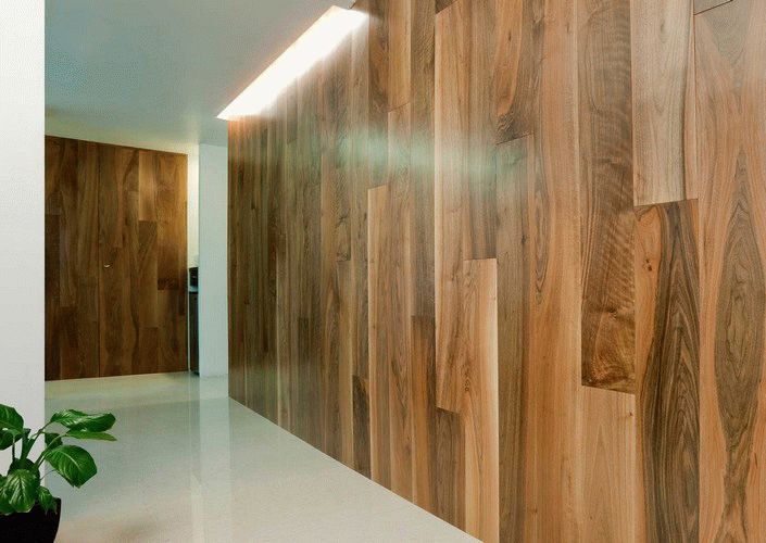 Укладка ламината на стены В зависимости от типа замка, ламинат может укладываться на клей или на обрешетку