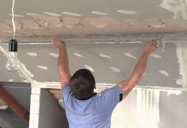 Штукатурка потолка без маяков Штукатурка потолка без использования маяков