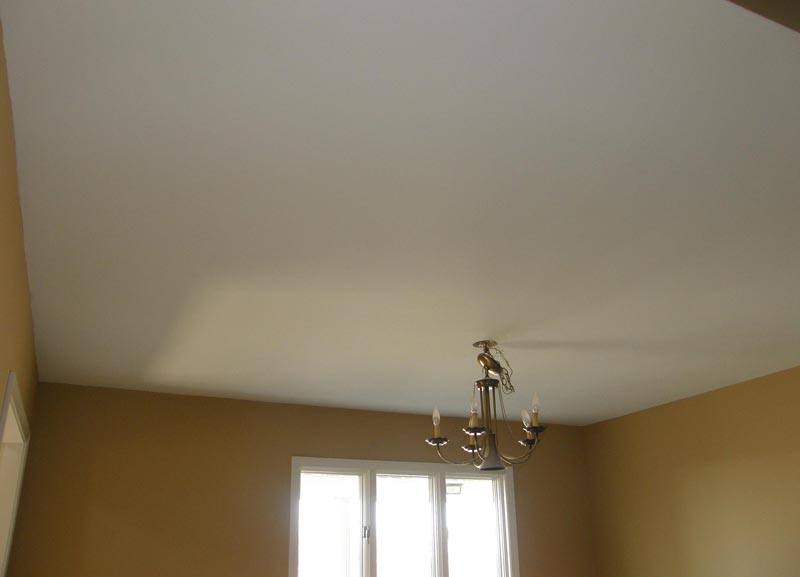 Побеленный потолок Побеленный потолок