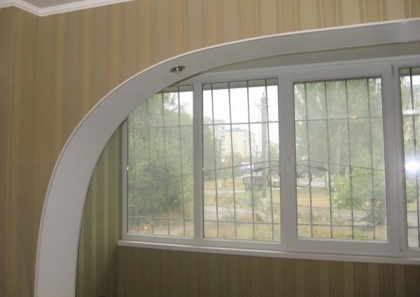 Отделка арки пластиком Самостоятельная отделка арки пластиком не вызовет особых сложностей