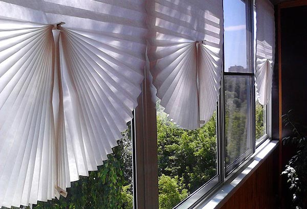 Шторы из обоев Самодельные шторы из обоев