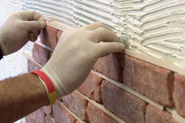 Укладка декоративного кирпича Укладка декоративного кирпича