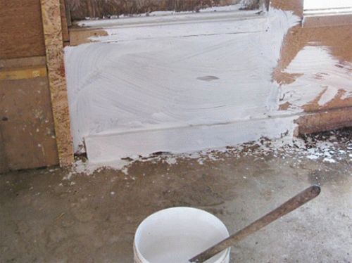 Известь для побелки Известь для побелки нужно развести до состояния сметаны