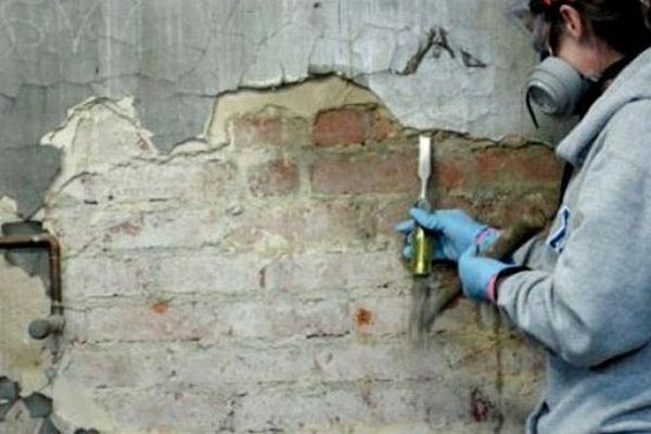 Удаление старой штукатурки Удаление старой штукатурки