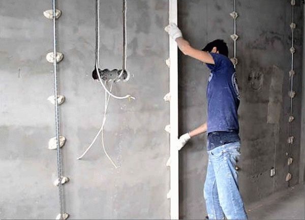 Установка малярных маяков Установка малярных маяков