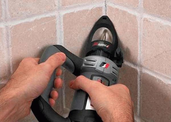 Очистка швов дрелью Очистка швов дрелью