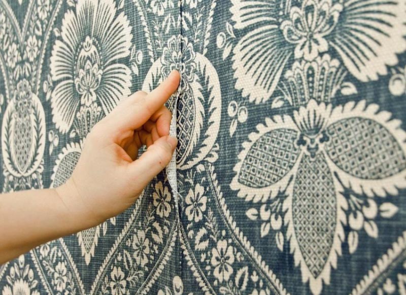 Стыки широких обоев Основное преимущество широких обоев – это меньшее количество стыков