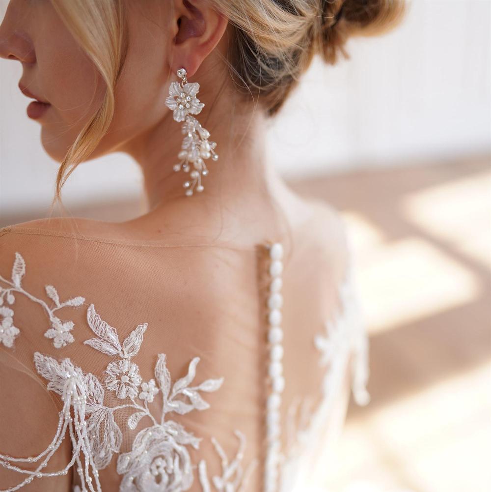 Примерка свадебного платья - как провести правильно