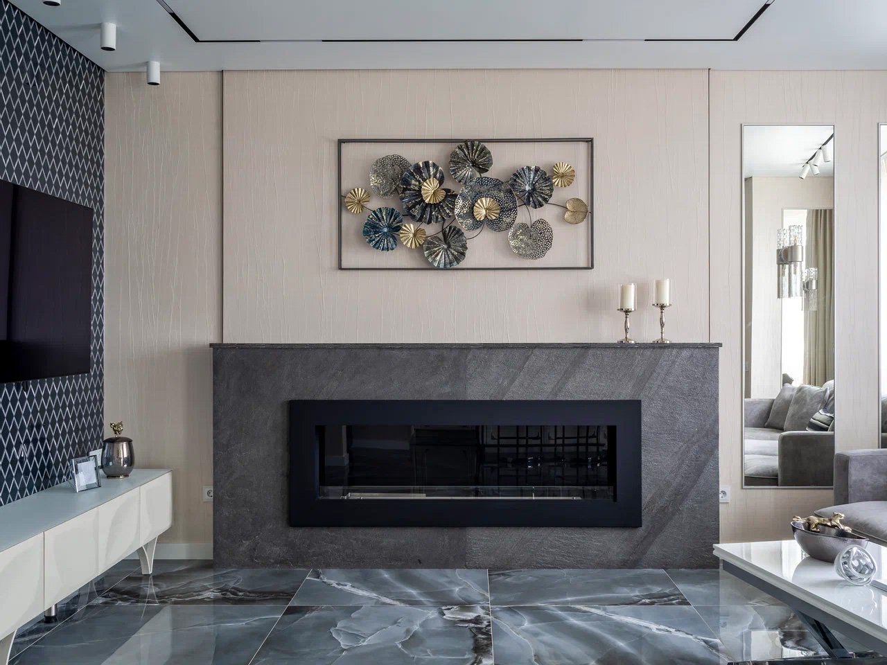 натяжные потолки, световые линии, парящие потолки, тканевые потолки, безщелевые потолки, теневые потолки